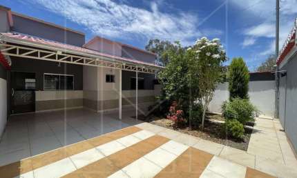 Casa para Venda em Caldas Novas, Portal das Águas Quentes, 3 dormitórios, 1 suíte, 2 banheiros, 2 vagas
