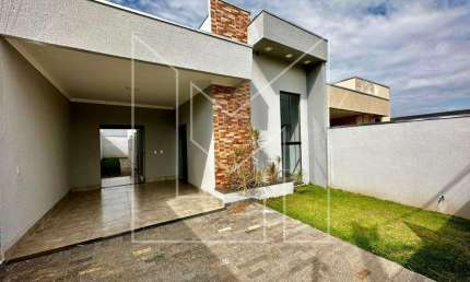 Casa para Venda em Caldas Novas, Jardim Park Sul, 3 dormitórios, 1 suíte, 2 banheiros, 2 vagas