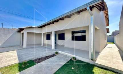 Casa para Venda em Caldas Novas, Estância Boa Vista, 3 dormitórios, 1 suíte, 2 banheiros, 2 vagas