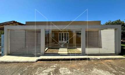 Casa para Venda em Caldas Novas, Estância Itanhangá, 3 dormitórios, 1 suíte, 2 banheiros, 2 vagas