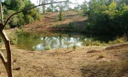 Chácara 3 alqueires Mun de Pirenopolis 500 MT da capela e 5 km da placa