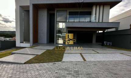 Sobrado INCRÍVEL com PISCINA, 4 SUÍTES à venda, 420 m² por R$ 3.195.000 - Condomínio Residencial Colinas do Paratehy - São José dos Campos/SP