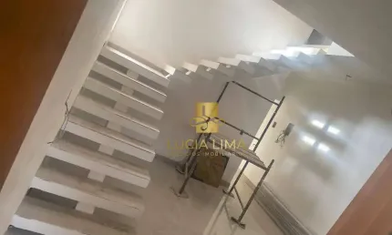 Sobrado na zona sul, com 3 dormitórios à venda, 210 m² por r$ 650.000 - jardim portugal - são josé dos campos/sp
