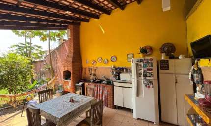 Casa com 3 dormitórios, 157 m² - venda por R$ 750.000,00 ou aluguel por R$ 5.000,00/mês - Centro - Bertioga/SP