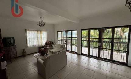 Sobrado com 5 dormitórios para alugar, 340 m² por R$ 6.000,00/mês - Indaiá - Bertioga/SP