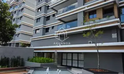 Apartamento Alto Padrão - Condomínio Clube - 2 Quartos - 80m²