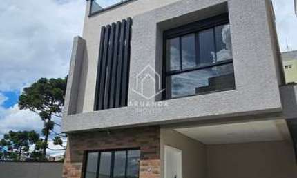 Sobrado Triplex - Condominio - 3 Suítes - Ático e Terraço