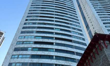 Apartamento na Avenida Boa Viagem, alto padrão, mobiliado, 3 vagas