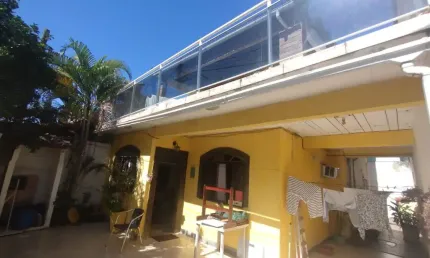 Casa com 3 dormitórios em Campo Grande,  Próximo ao Park Shopping.