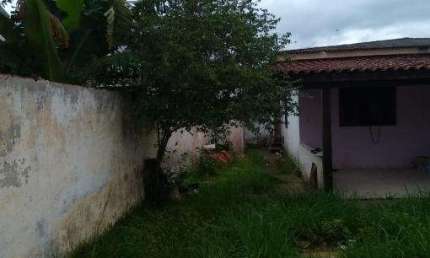 Casa com 4 quartos à venda no Travessão, Caraguatatuba  por R$ 255.000