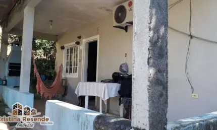 Casa com 2 quartos à venda no jardim santa rosa, caraguatatuba , 300 m2 por r$ 270.000