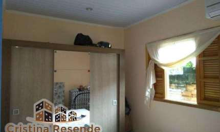 Casa com 2 quartos à venda no Travessão, Caraguatatuba , 210 m2 por R$ 290.000