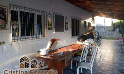Casa com 2 quartos à venda no Perequê Mirim, Caraguatatuba , 1350 m2 por R$ 550.000
