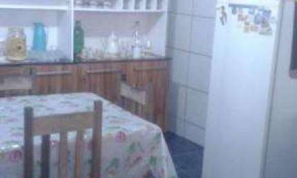 Casa com 2 quartos à venda no Perequê Mirim, Caraguatatuba , 180 m2 por R$ 180.000