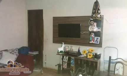 Casa com 2 quartos à venda no Perequê Mirim, Caraguatatuba  por R$ 160.000