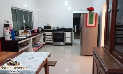 Casa com 3 quartos à venda no Jardim Tarumãs, Caraguatatuba , 175 m2 por R$ 350.000