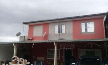 Casa com 3 quartos à venda no Freitas, São José dos Campos  por R$ 300.000