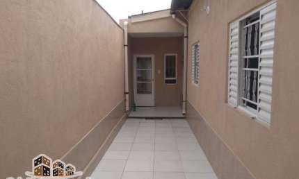 Casa com 2 quartos à venda no Jardim Mariana I, São José dos Campos , 132 m2 por R$ 300.000