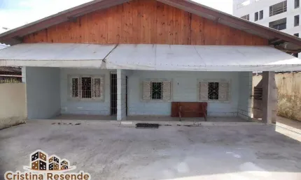 Casa com 6 quartos à venda em perequê açu, ubatuba , 450 m2 por r$ 1.000.000