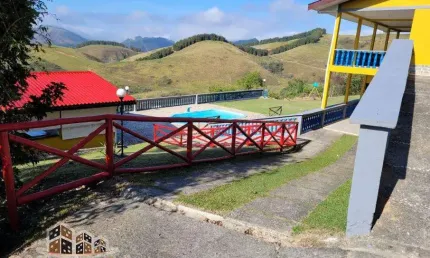 Chácara / sítio com 4 quartos à venda no Piracuama, Pindamonhangaba , 1800 m2 por R$ 960.000