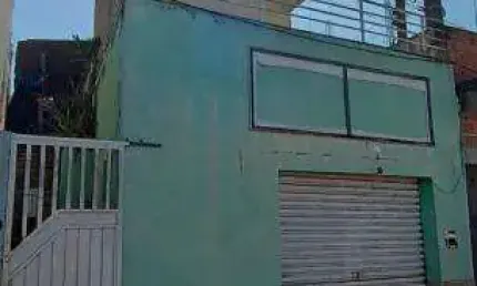 Casa com 2 quartos à venda no centro, paraibuna  por r$ 220.000