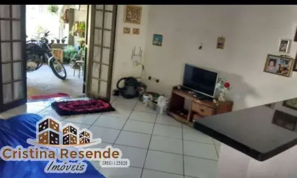 Casa com 2 quartos à venda no Jardim das Gaivotas, Caraguatatuba , 175 m2 por R$ 480.000