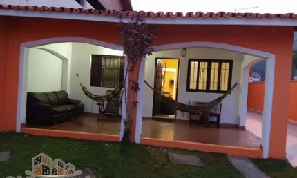 Casa com 6 quartos à venda em toninhas, ubatuba , 200 m2 por r$ 2.300.000