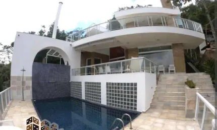 Casa com 5 quartos à venda no Piúva, Ilhabela , 370 m2 por R$ 3.800.000