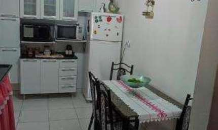 Casa com 2 quartos à venda no Perequê Mirim, Caraguatatuba  por R$ 200.000