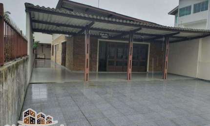 Casa com 3 quartos à venda em Itaguá, Ubatuba , 184 m2 por R$ 1.310.000