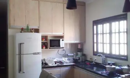 Casa com 2 quartos à venda no jardim tarumãs, caraguatatuba , 150 m2 por r$ 400.000