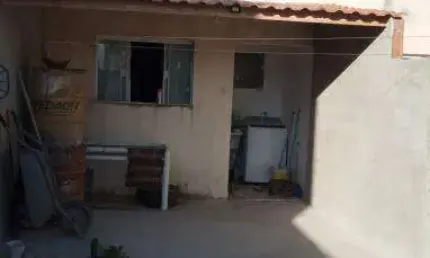 Casa com 2 quartos à venda no balneário dos golfinhos, caraguatatuba  por r$ 450.000