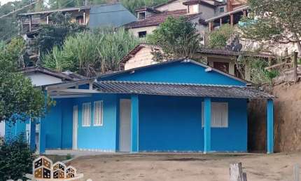Chácara / sítio com 2 quartos à venda no Bairro Alto, Natividade da Serra  por R$ 110.000