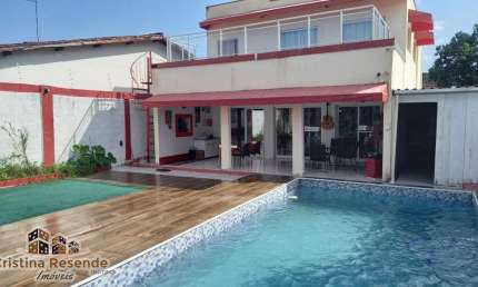 Casa com 3 quartos à venda no Jardim Britânia, Caraguatatuba , 360 m2 por R$ 850.000