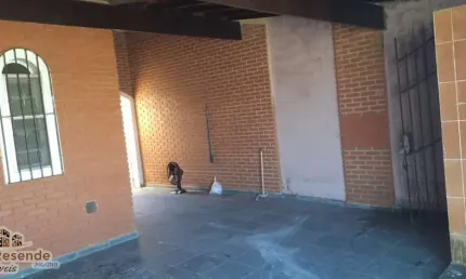 Casa com 2 quartos à venda no Balneário dos Golfinhos, Caraguatatuba , 180 m2 por R$ 400.000