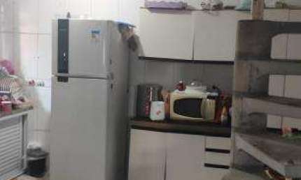 Casa com 3 quartos à venda no Jardim Casa Branca, Caraguatatuba  por R$ 290.000