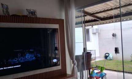 Casa com 2 quartos à venda no Perequê Mirim, Caraguatatuba , 300 m2 por R$ 380.000