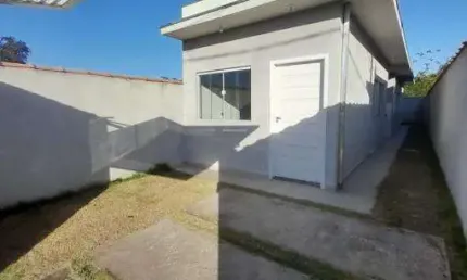 Casa com 2 quartos à venda no balneário dos golfinhos, caraguatatuba , 125 m2 por r$ 320.000