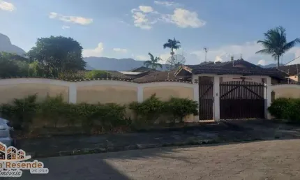 Casa com 2 quartos à venda no indaiá, caraguatatuba , 360 m2 por r$ 600.000