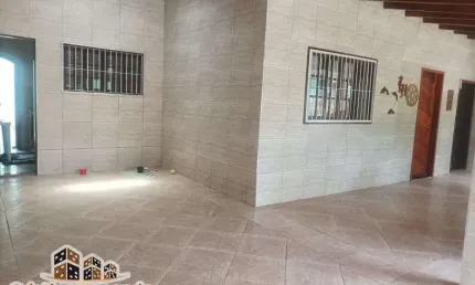 Casa à venda no sumaré, caraguatatuba , 416 m2 por r$ 550.000