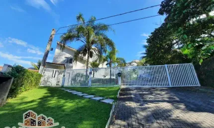 Casa em condomínio fechado com 2 quartos à venda no Cigarras, São Sebastião , 172 m2 por R$ 530.000