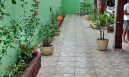 Casa com 2 quartos à venda na Praia da Enseada, São Sebastião , 250 m2 por R$ 375.000