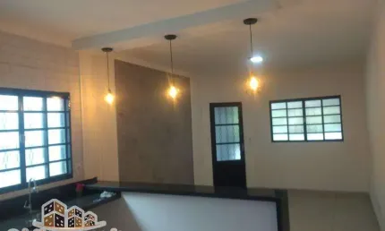 Casa com 2 quartos à venda no Parque Novo Horizonte, São José dos Campos , 125 m2 por R$ 350.000