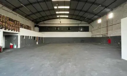 Sala comercial à venda no Pontal de Santa Marina, Caraguatatuba , 1320 m2 por R$ 4.500.000
