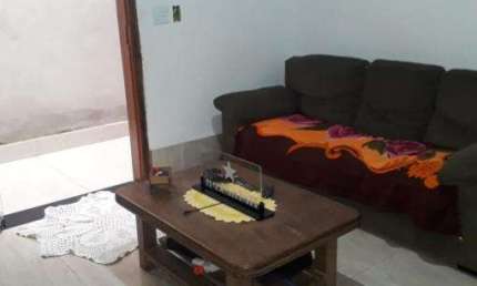 Casa com 3 quartos à venda no Perequê Mirim, Caraguatatuba  por R$ 300.000