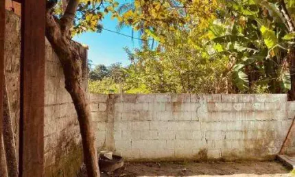 Terreno à venda no Jardim Tarumãs, Caraguatatuba  por R$ 90.000