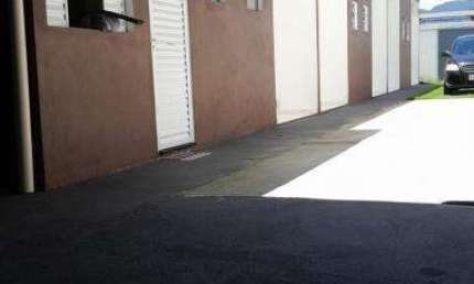 Casa com 6 quartos à venda no Barranco Alto, Caraguatatuba  por R$ 540.000