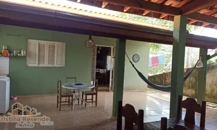 Chácara / sítio com 2 quartos à venda na Zona Rural, Paraibuna , 8000 m2 por R$ 800.000