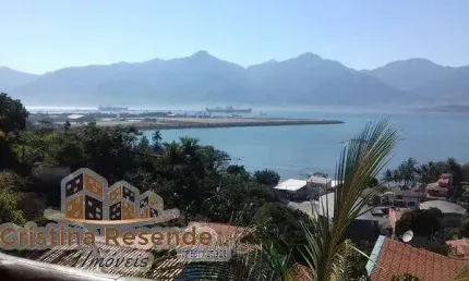 Casa com 2 quartos à venda no Varadouro, São Sebastião  por R$ 280.000