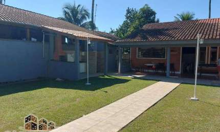 Casa com 3 quartos à venda na Praia da Enseada, São Sebastião , 1700 m2 por R$ 865.000